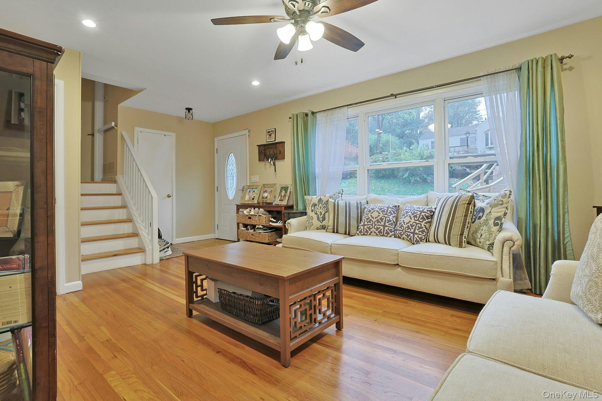 #4 photo, 21 Bruce Lane, Valhalla , NY 10595