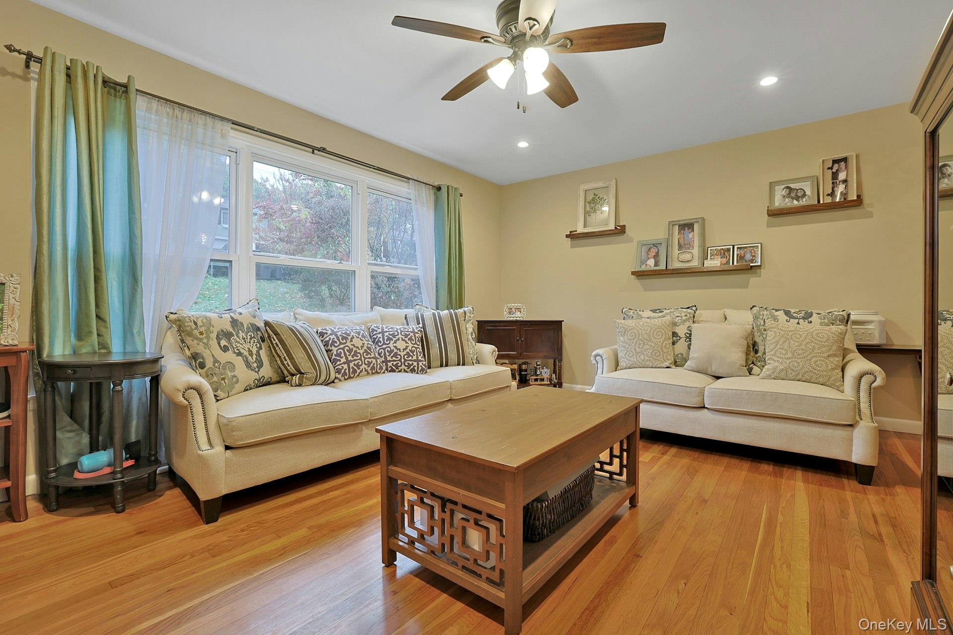 #5 photo, 21 Bruce Lane, Valhalla , NY 10595