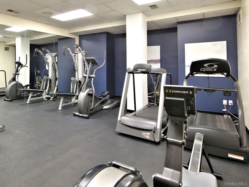 #16 photo, 490 Bleeker Avenue, Mamaroneck , NY 10543