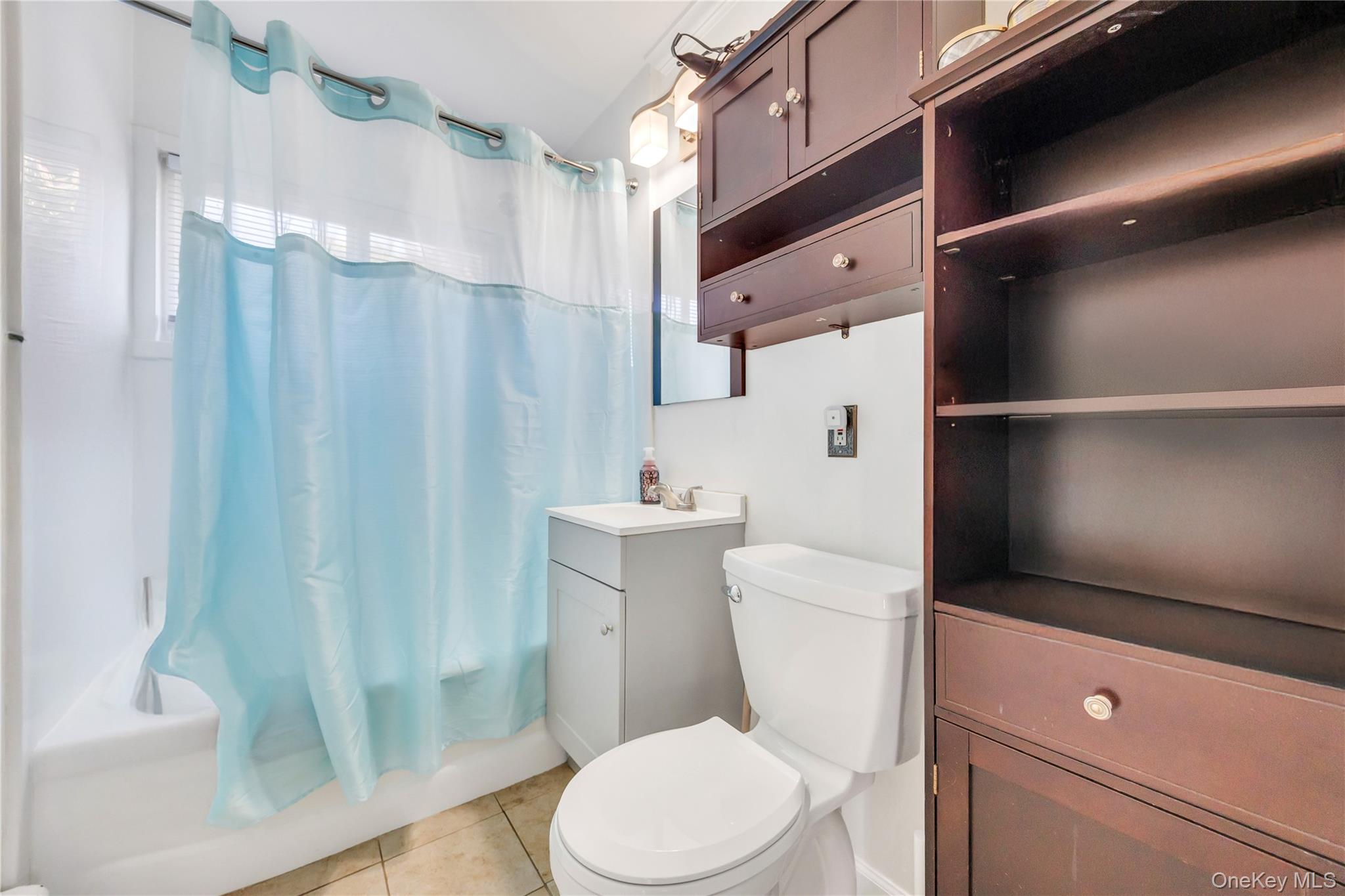 #9 photo, 20 Bridge Lane, ナッソー郡 Hicksville , NY 11801