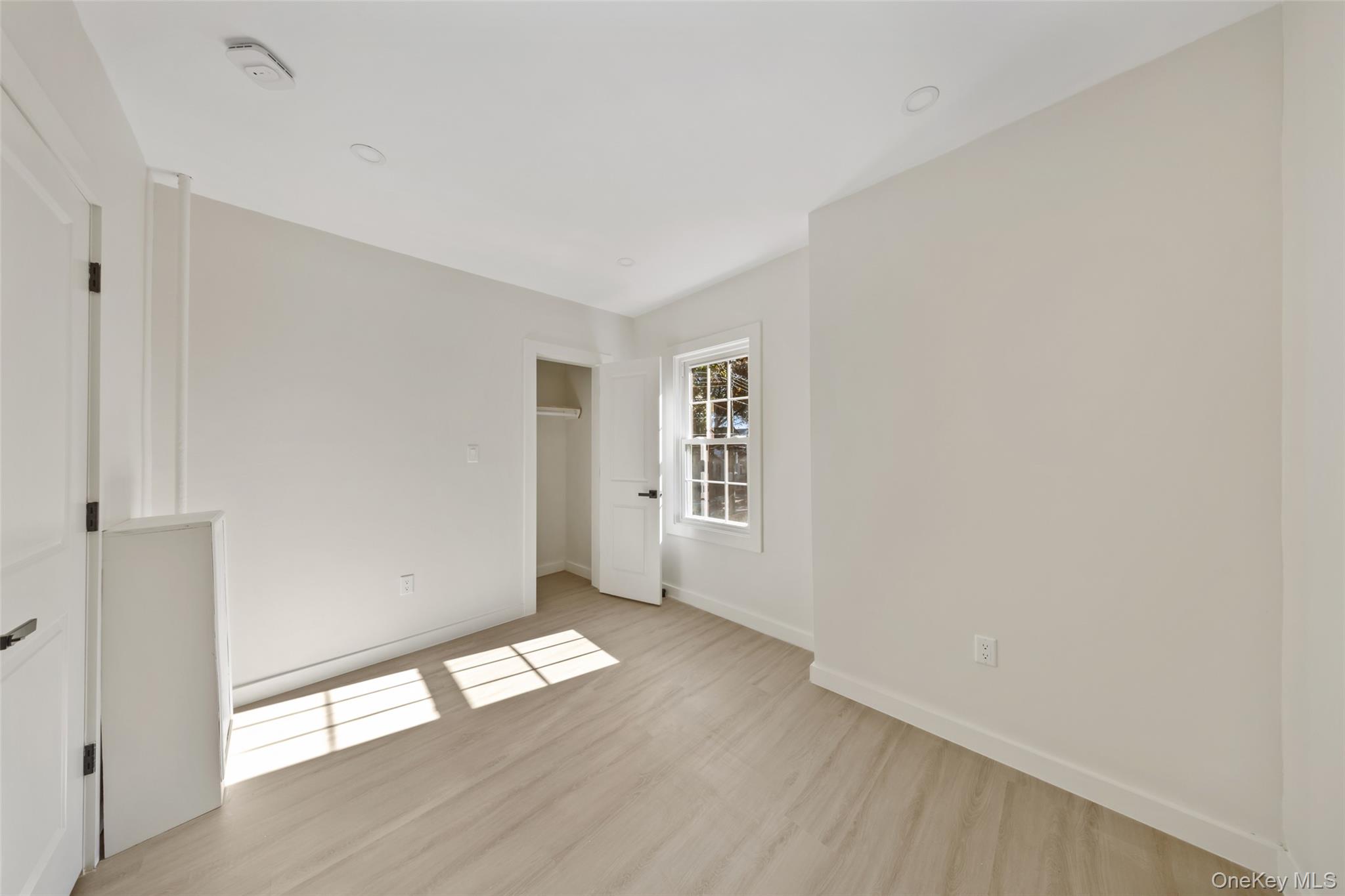 #15 photo, 109-10 157th Street, クイーンズ区 Jamaica , NY 11433