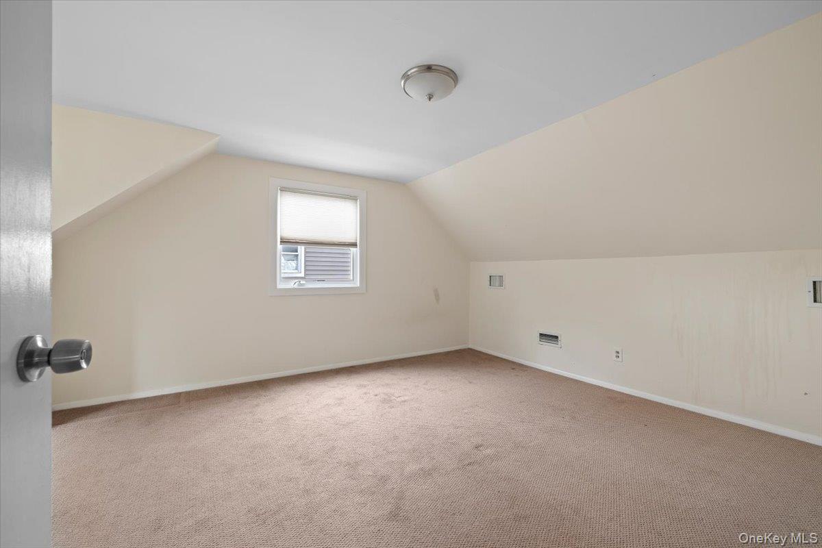 #15 photo, 55 Audrey ave, ナッソー郡 Plainview , NY 11803