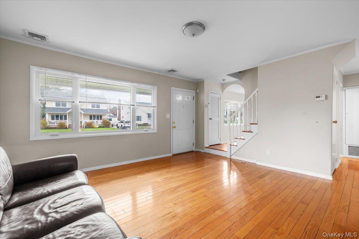 #4 photo, 55 Audrey ave, ナッソー郡 Plainview , NY 11803