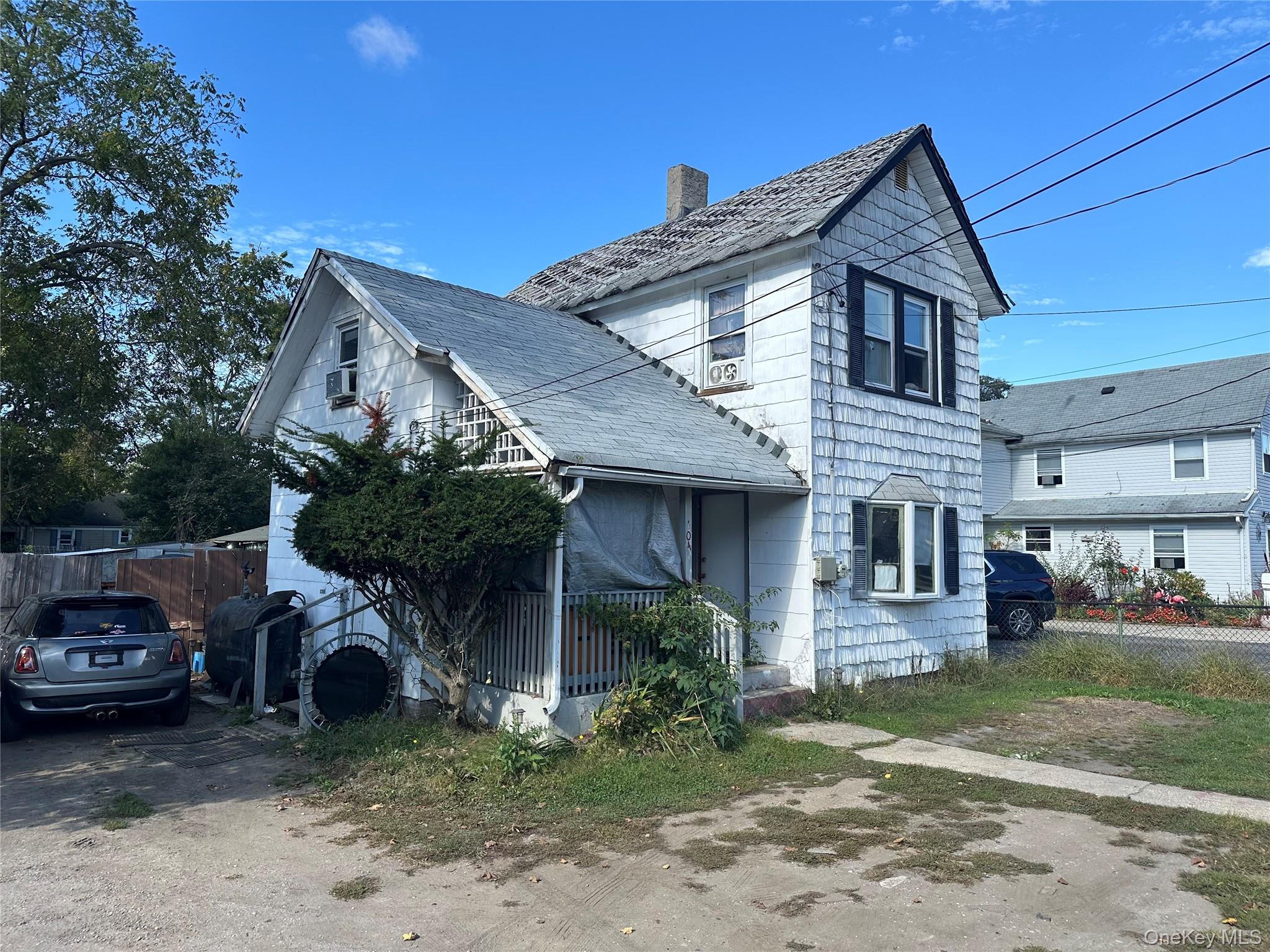 #2 photo, 104 2nd Avenue, Bay Shore , NY 11706