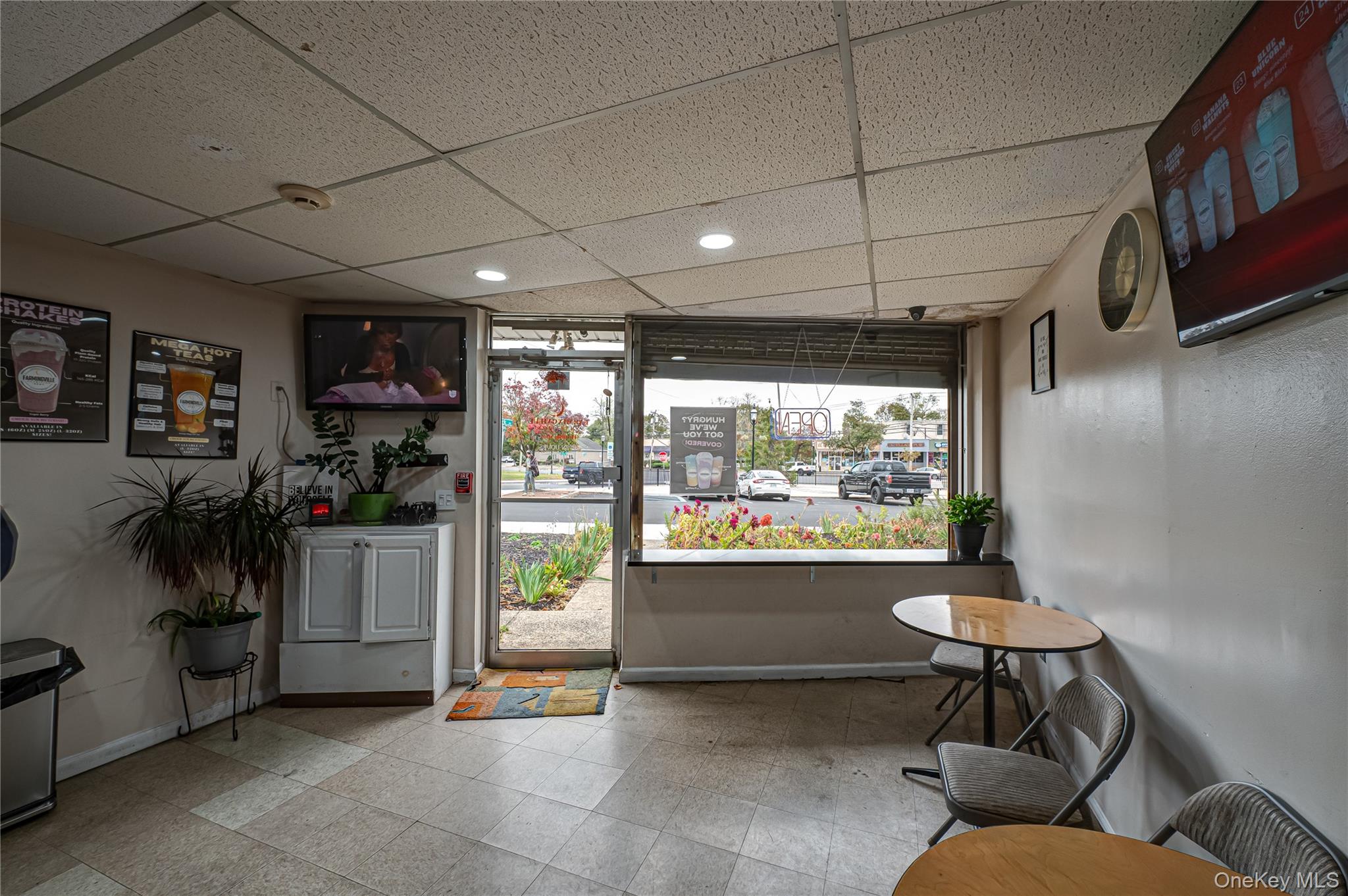 #13 photo, 19 Granny Road, Farmingville , NY 11738