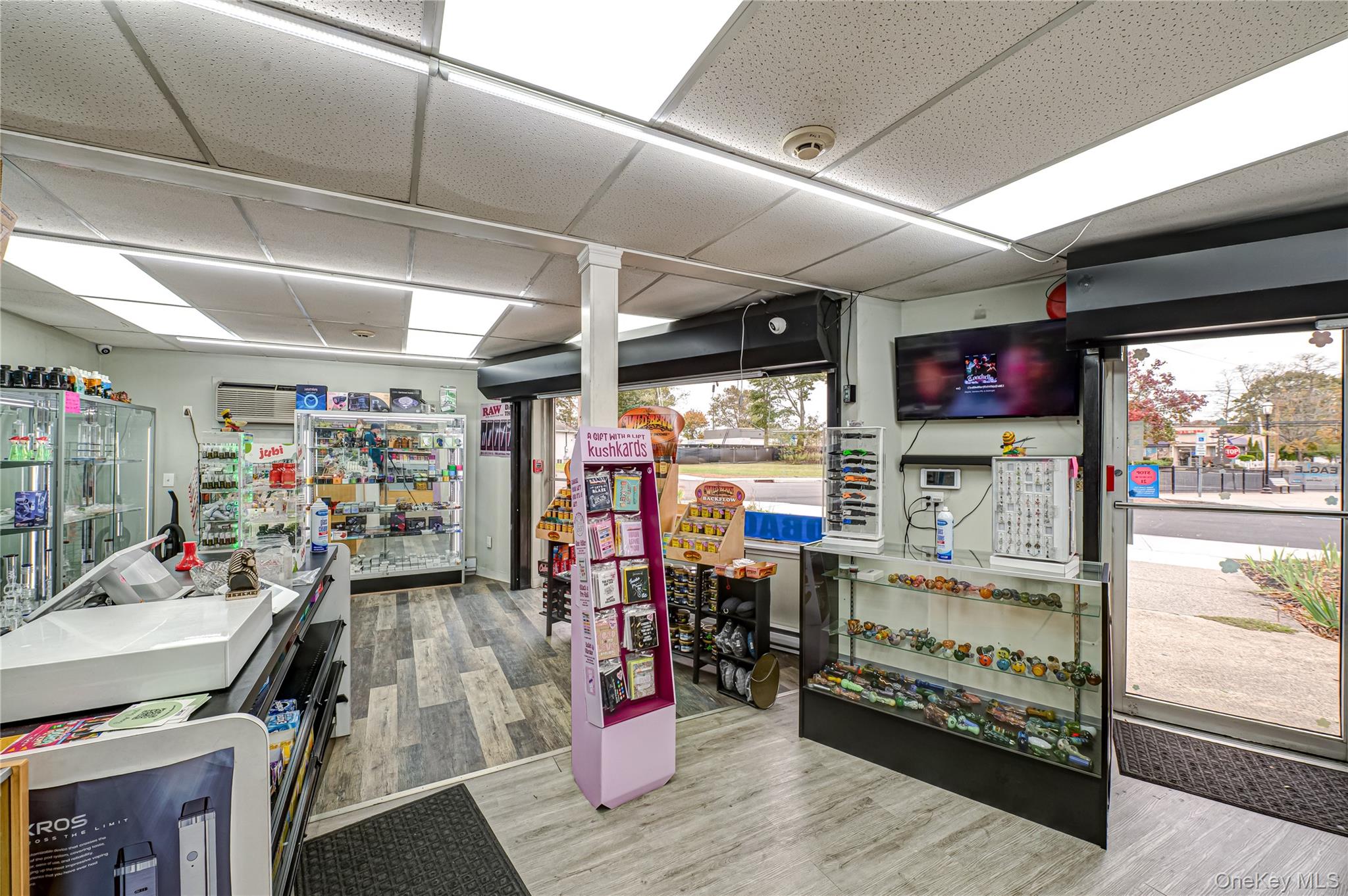 #9 photo, 19 Granny Road, Farmingville , NY 11738