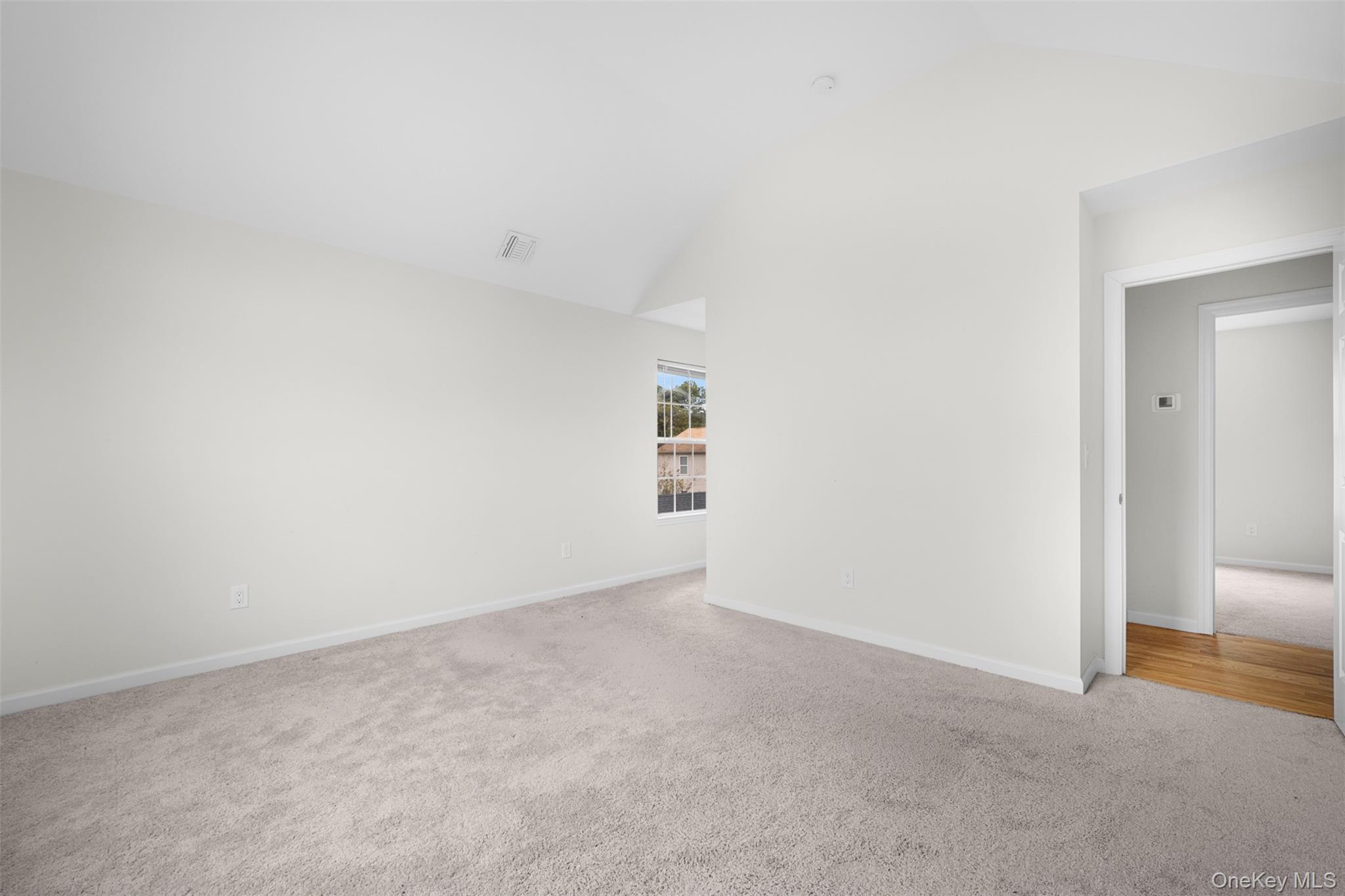 #18 photo, 730 Provost Avenue, サフォーク郡 Bellport , NY 11713