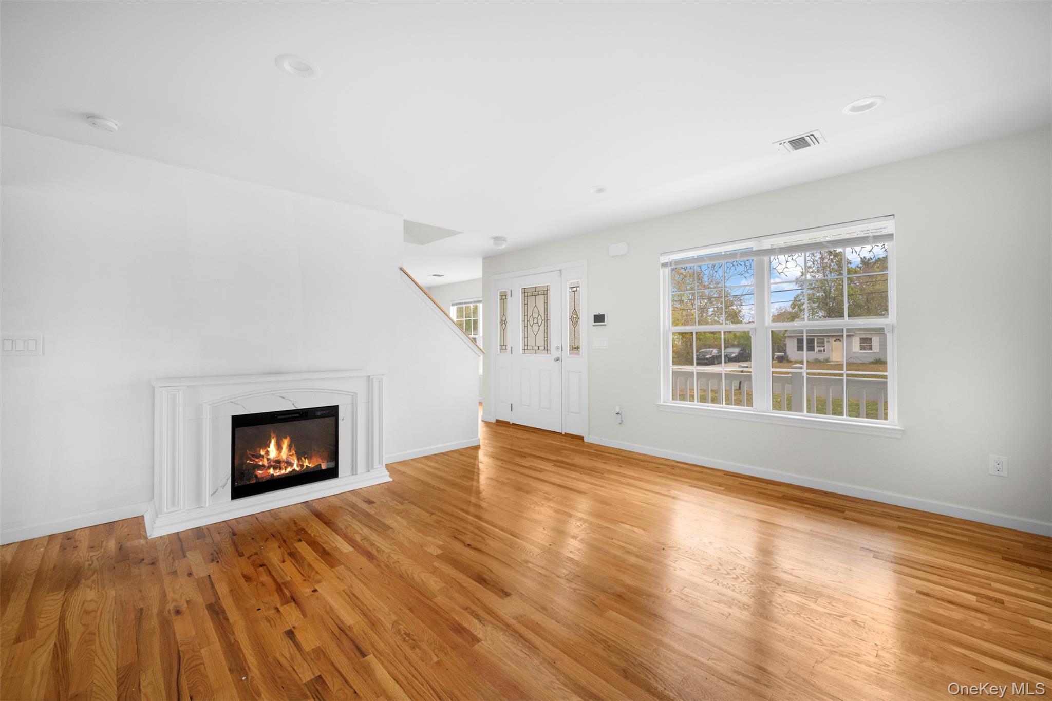 #4 photo, 730 Provost Avenue, サフォーク郡 Bellport , NY 11713