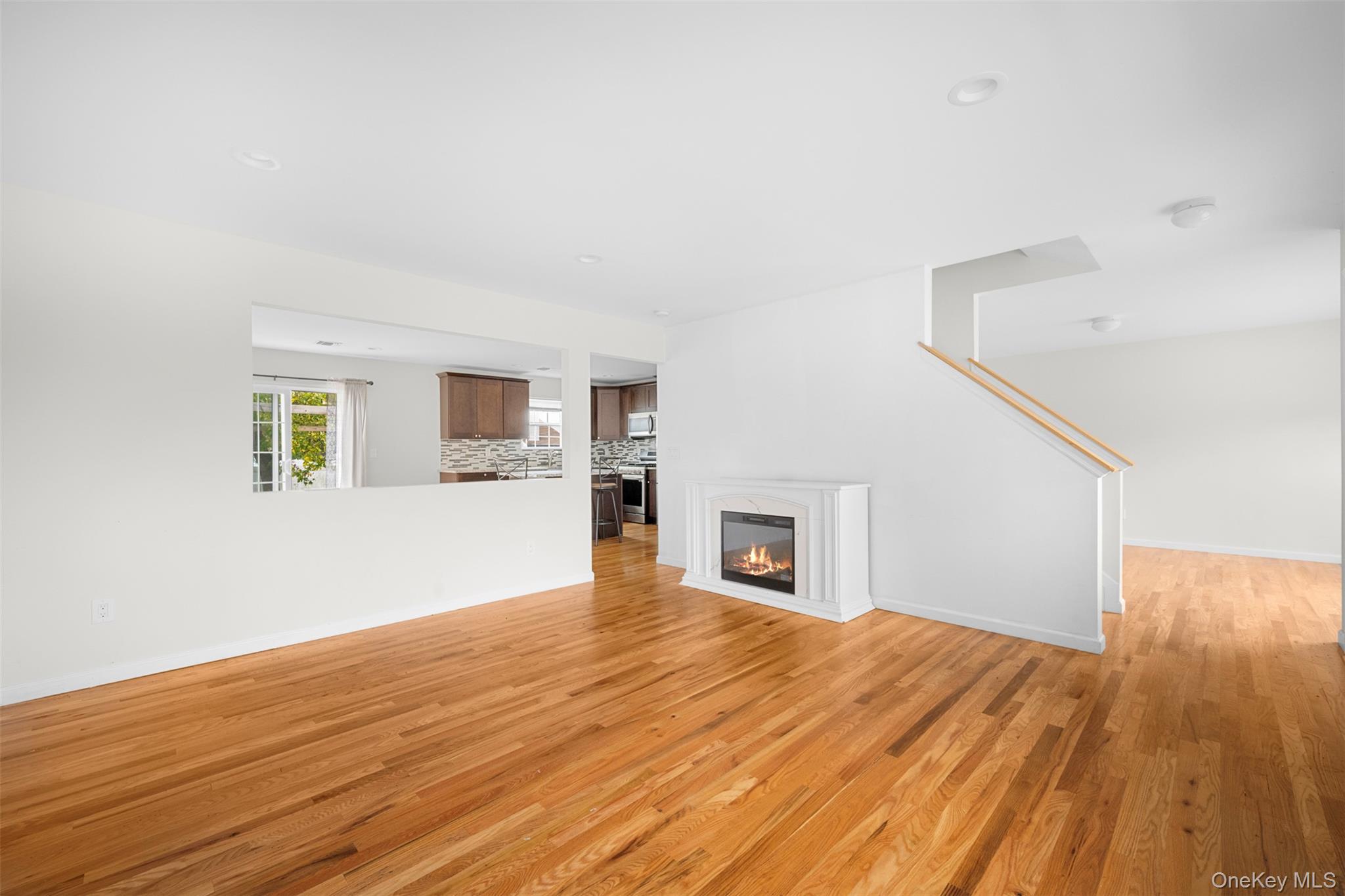 #5 photo, 730 Provost Avenue, サフォーク郡 Bellport , NY 11713