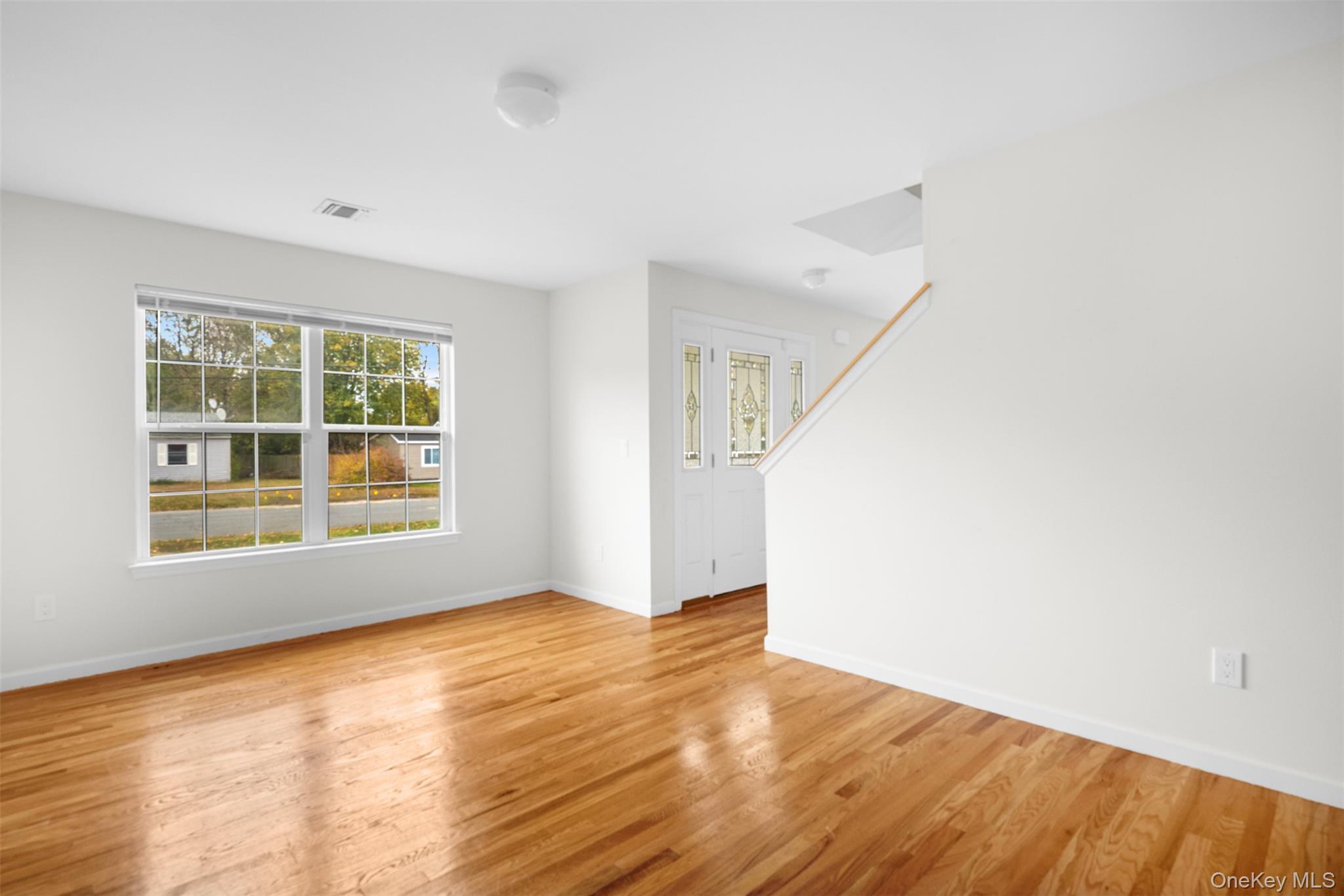 #7 photo, 730 Provost Avenue, サフォーク郡 Bellport , NY 11713