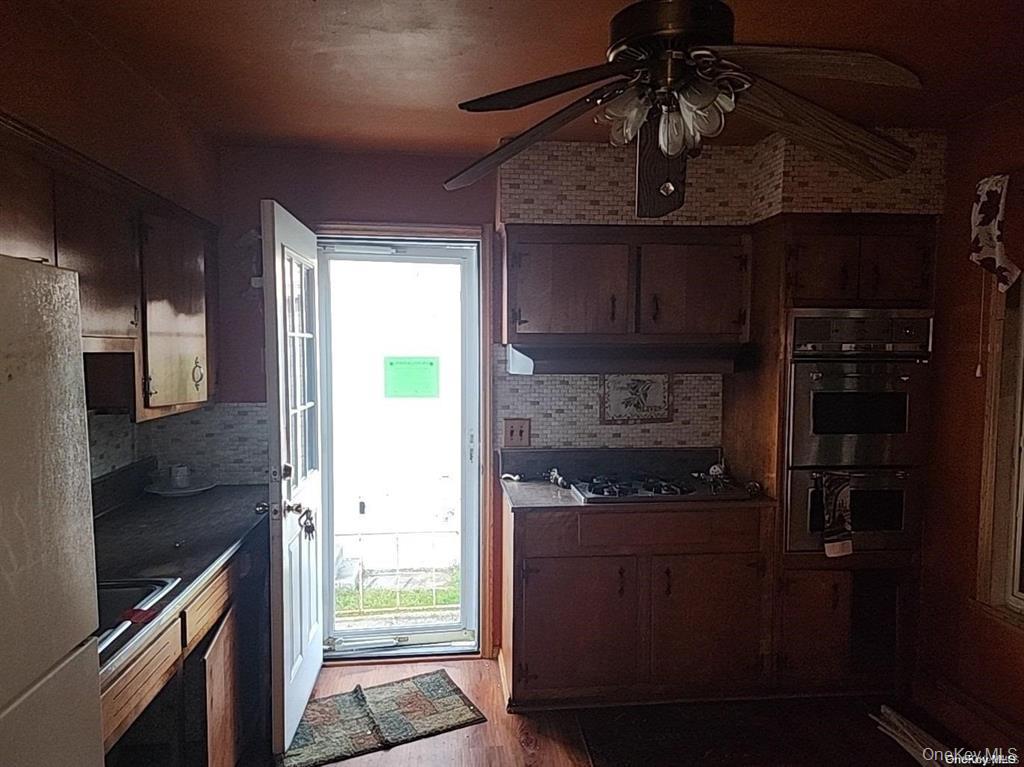 #3 photo, 18 Buena Vista Boulevard, サフォーク郡 Lindenhurst , NY 11757