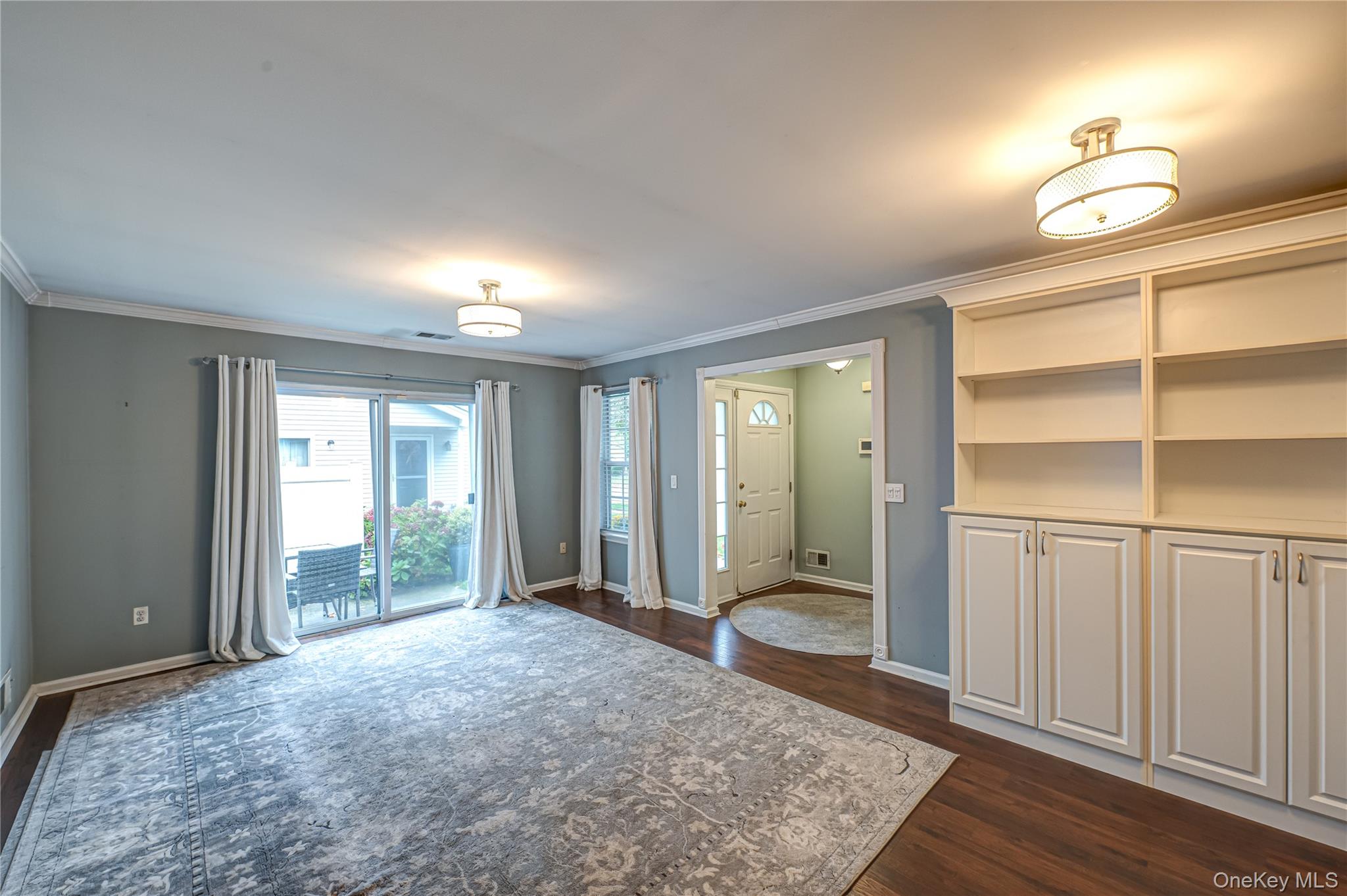 #16 photo, 19 Biltmore Circle, Huntington Station , NY 11746