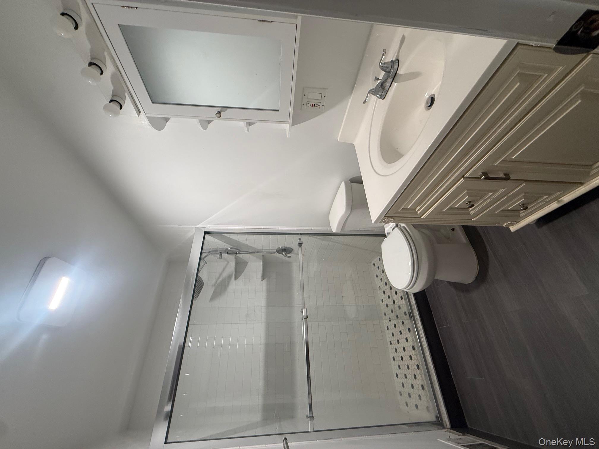 #11 photo, 192 Osborne Road, Harrison , NY 10528