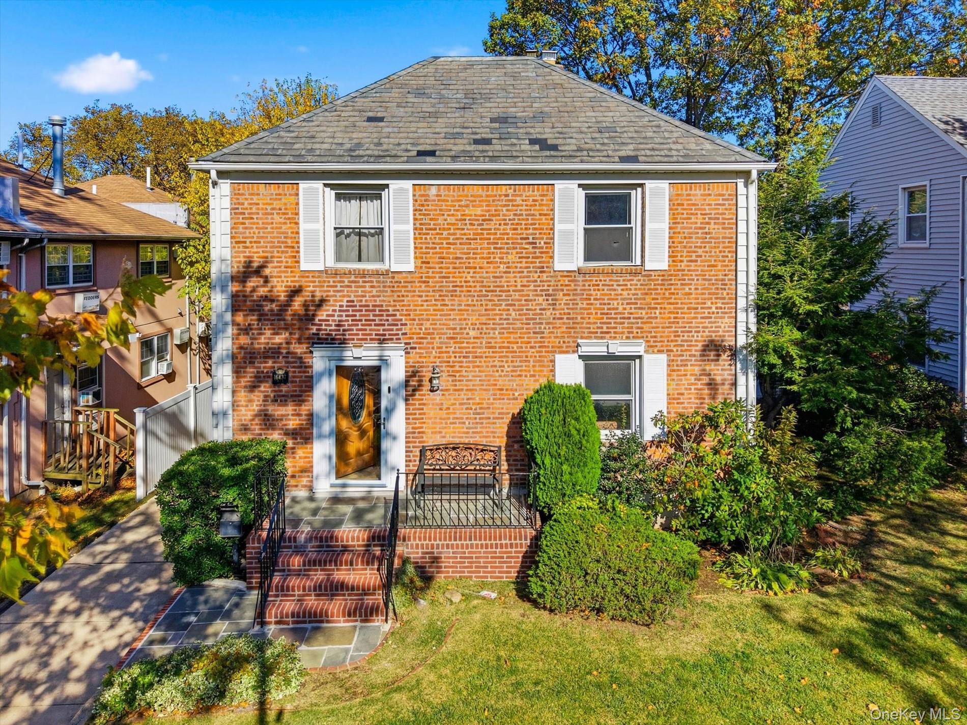 #1 photo, 164-37 Grand Central Parkway, クイーンズ区 Hillcrest (Queens) , NY 11432