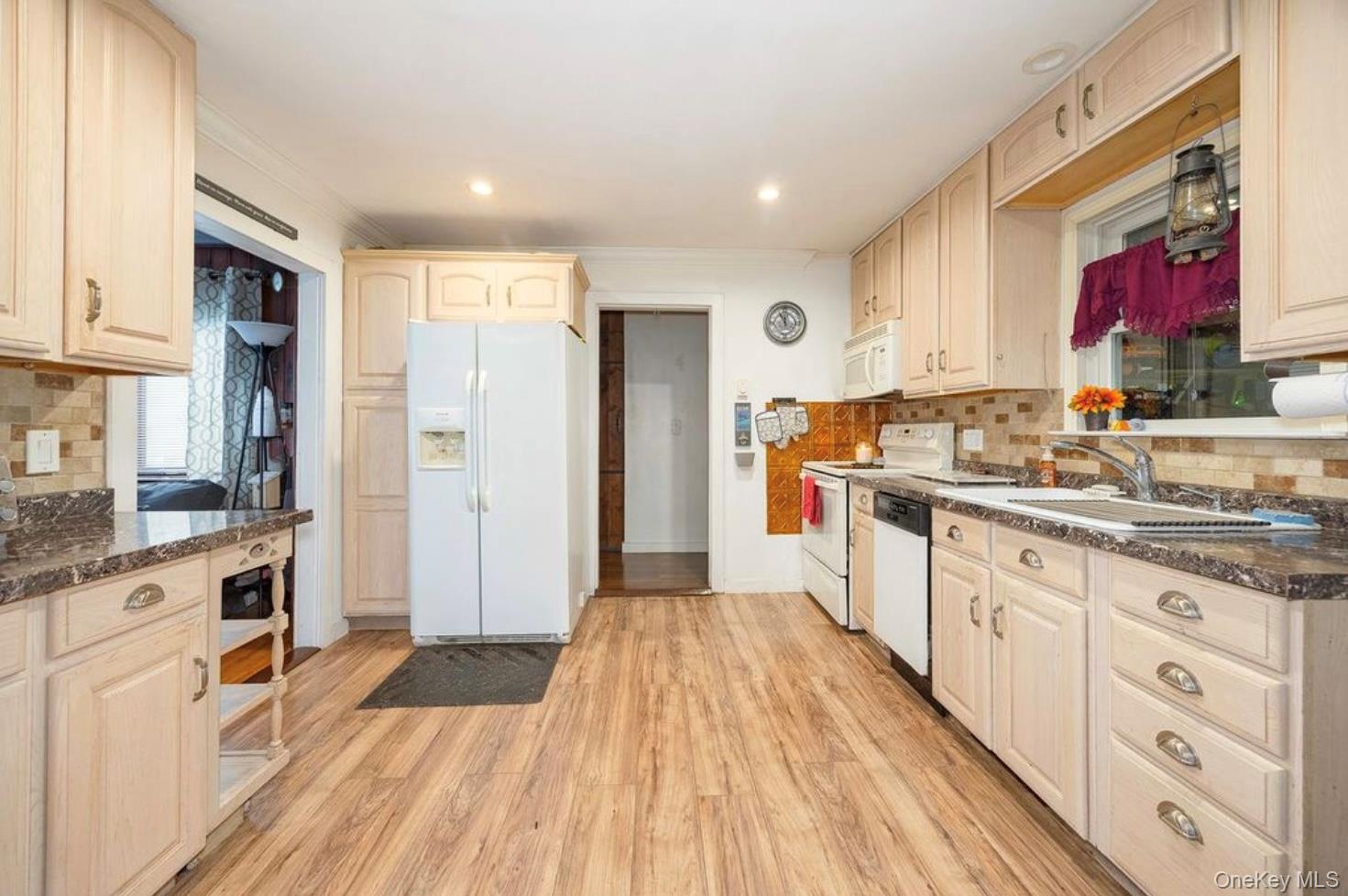 #13 photo, 85 W Hook Road, Hopewell Junction , NY 12533