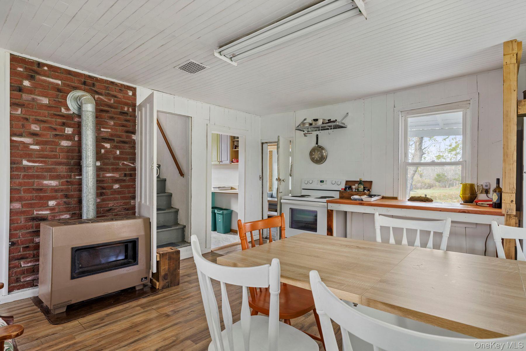 #14 photo, 2021 Mountain Road, Earlton , NY 12051