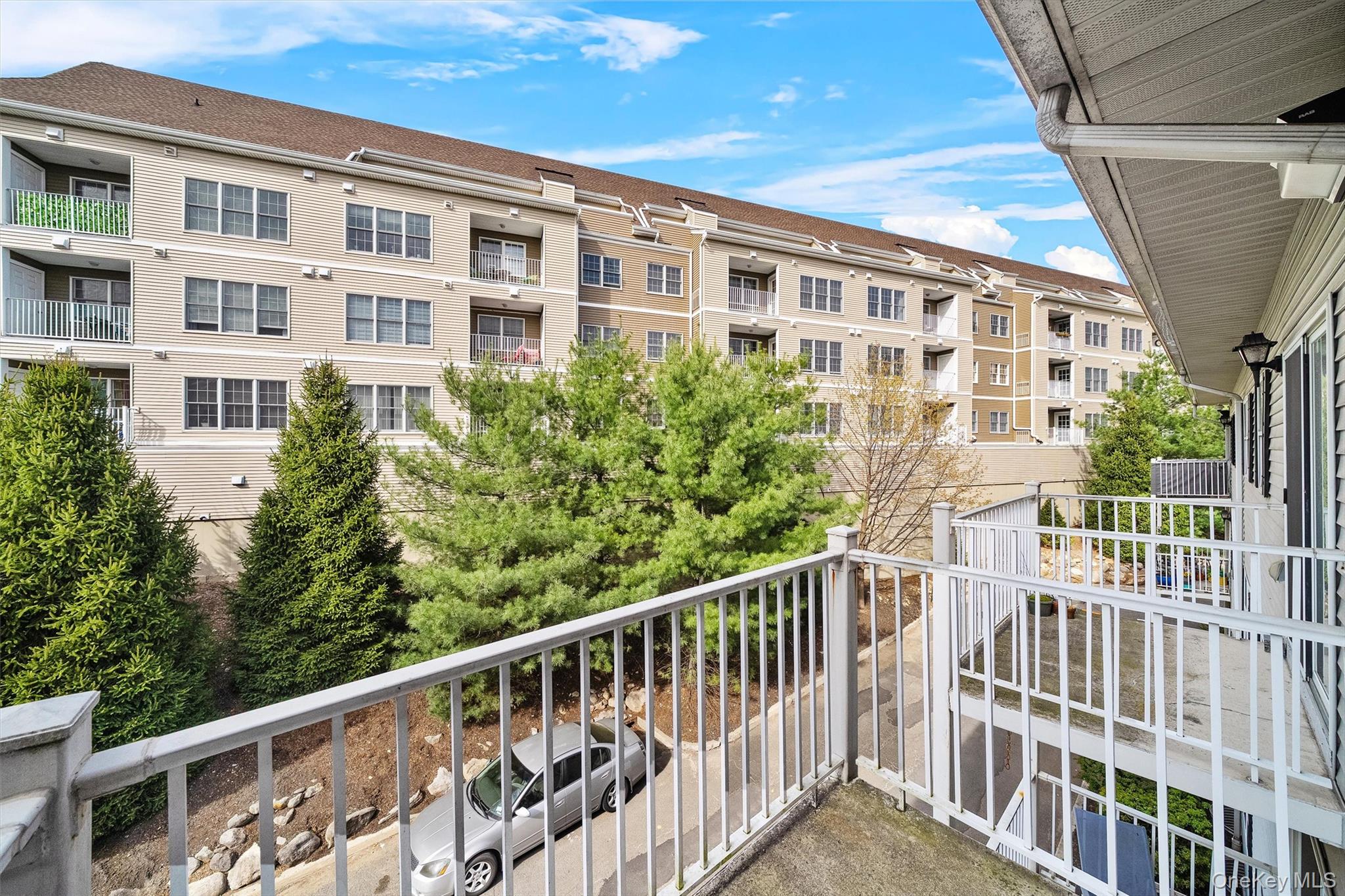 #13 photo, 10-12 Chestnut Street, Suffern , NY 10901