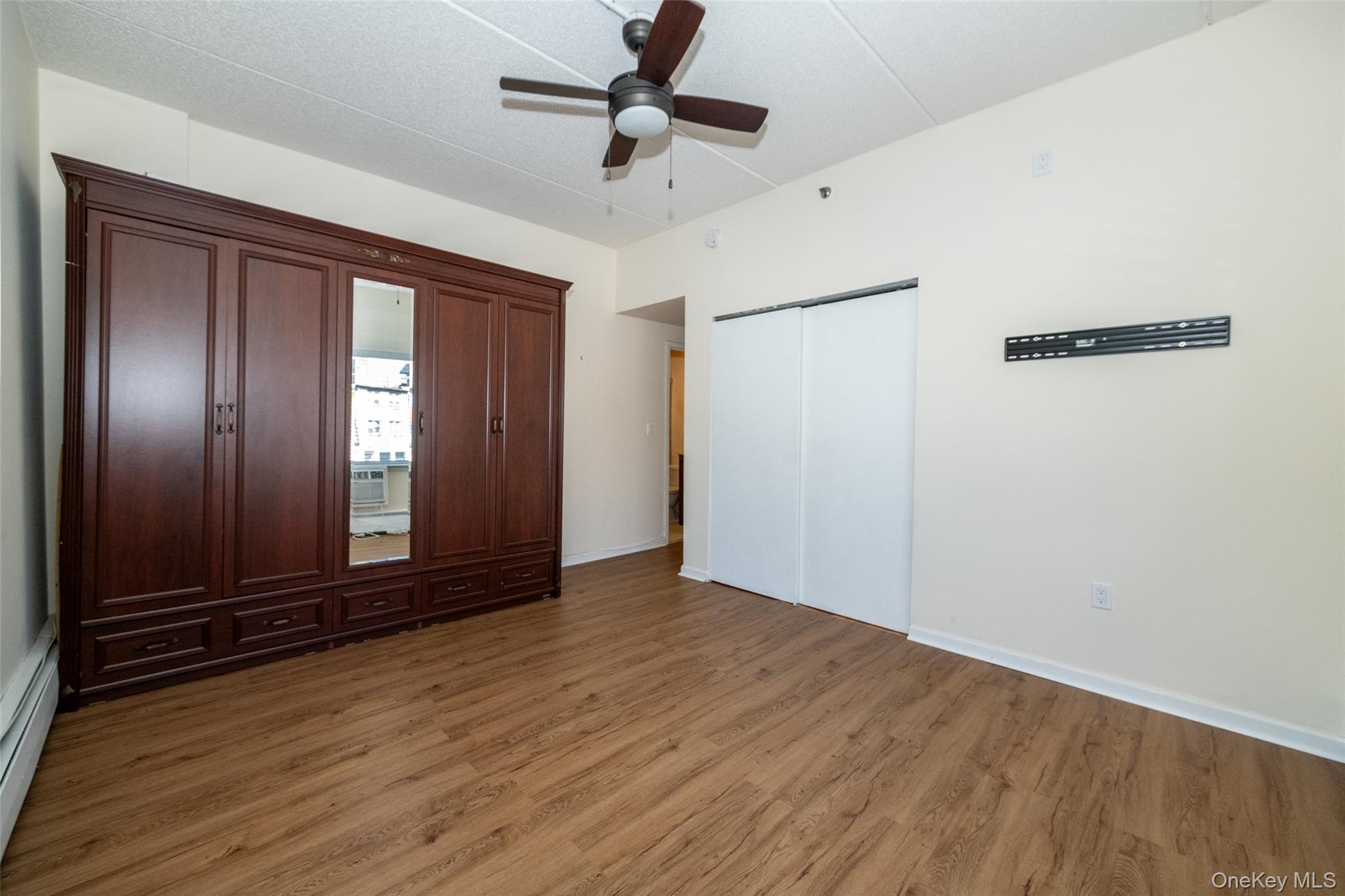 #12 photo, 123 Mamaroneck Avenue, Mamaroneck , NY 10543