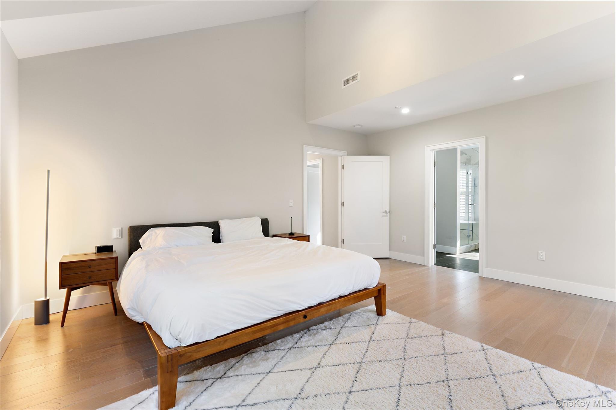 #18 photo, 22 E Clinton Avenue, Irvington , NY 10533