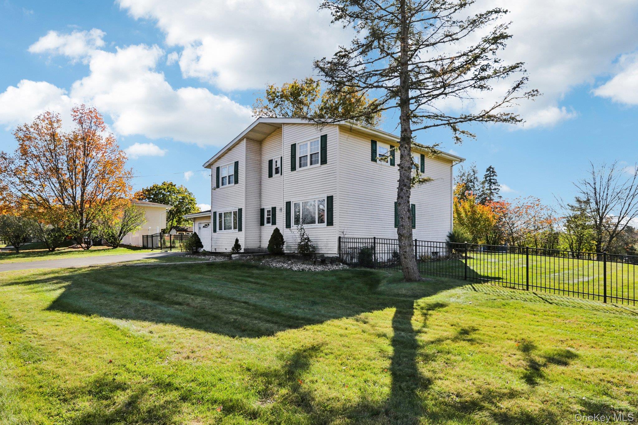 #3 photo, 13 Wedgewood Drive, Goshen , NY 10924