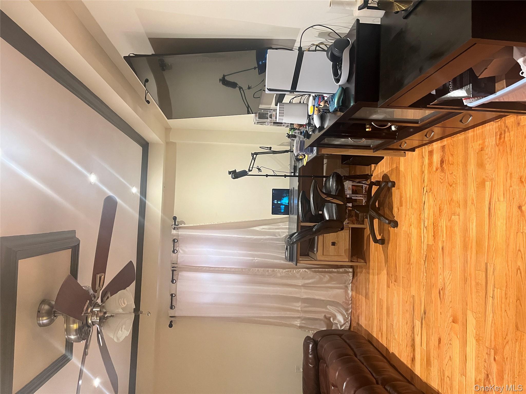 #2 photo, 3224 Lafayette Avenue, ブロンクス区 Bronx , NY 10465