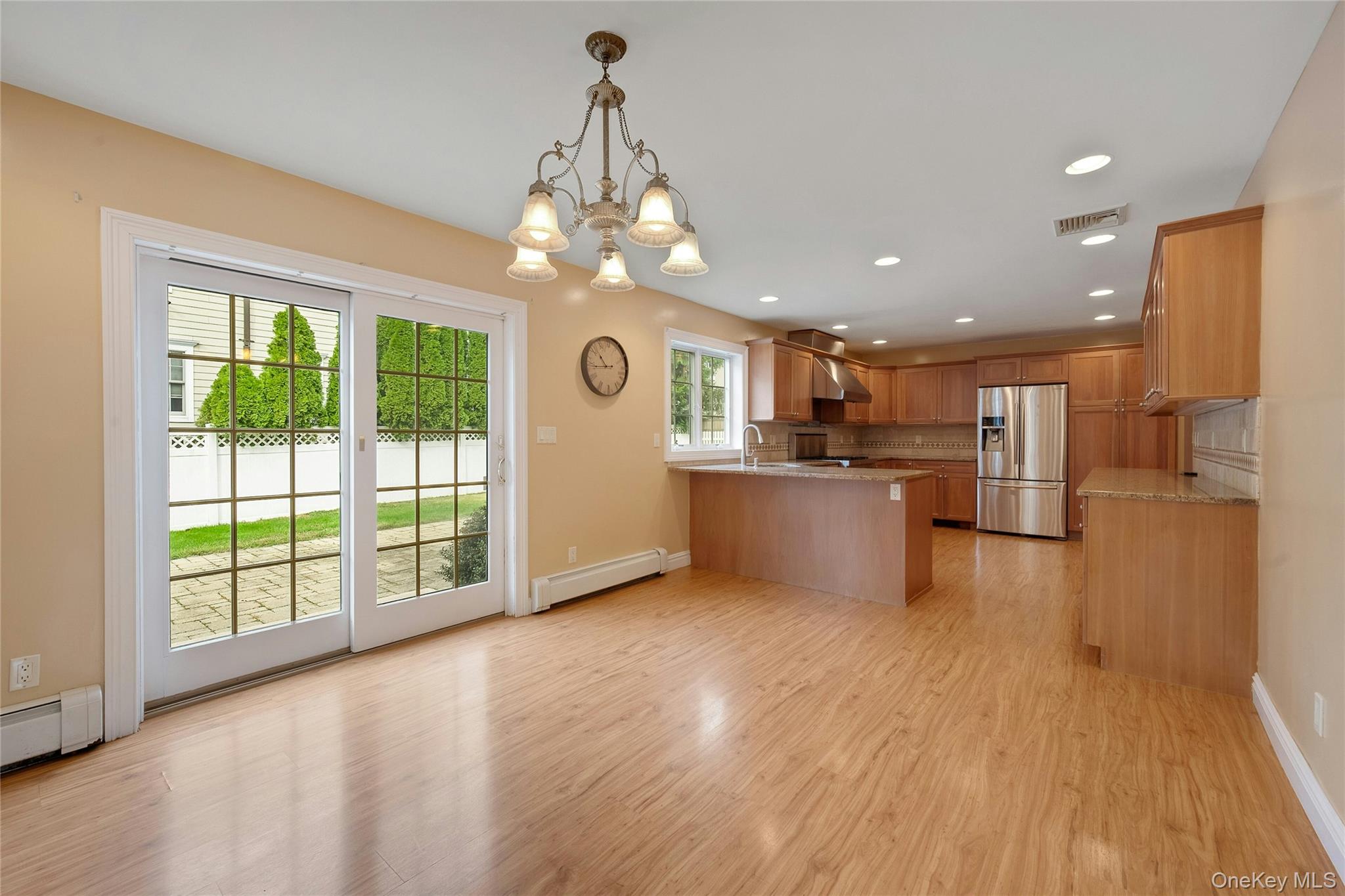 #11 photo, 95 Clarence Road, Scarsdale , NY 10583