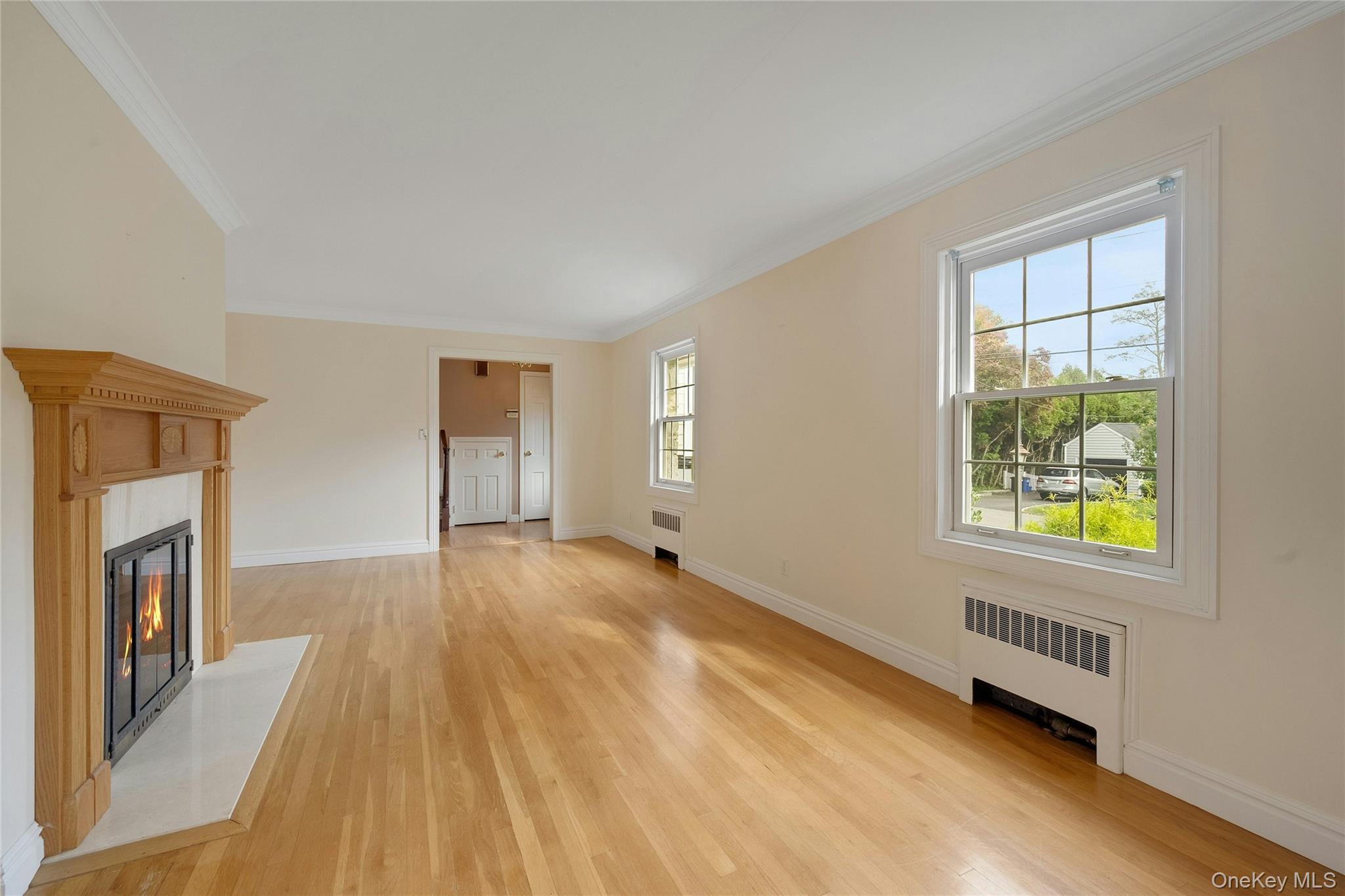 #8 photo, 95 Clarence Road, Scarsdale , NY 10583