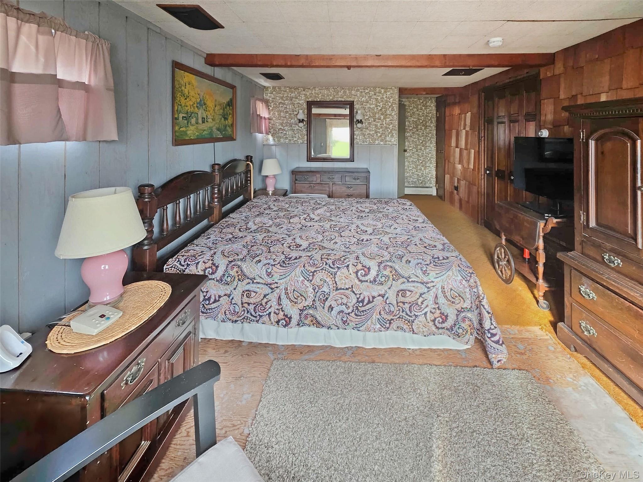 #9 photo, 92 14th Street, Verplanck , NY 10596