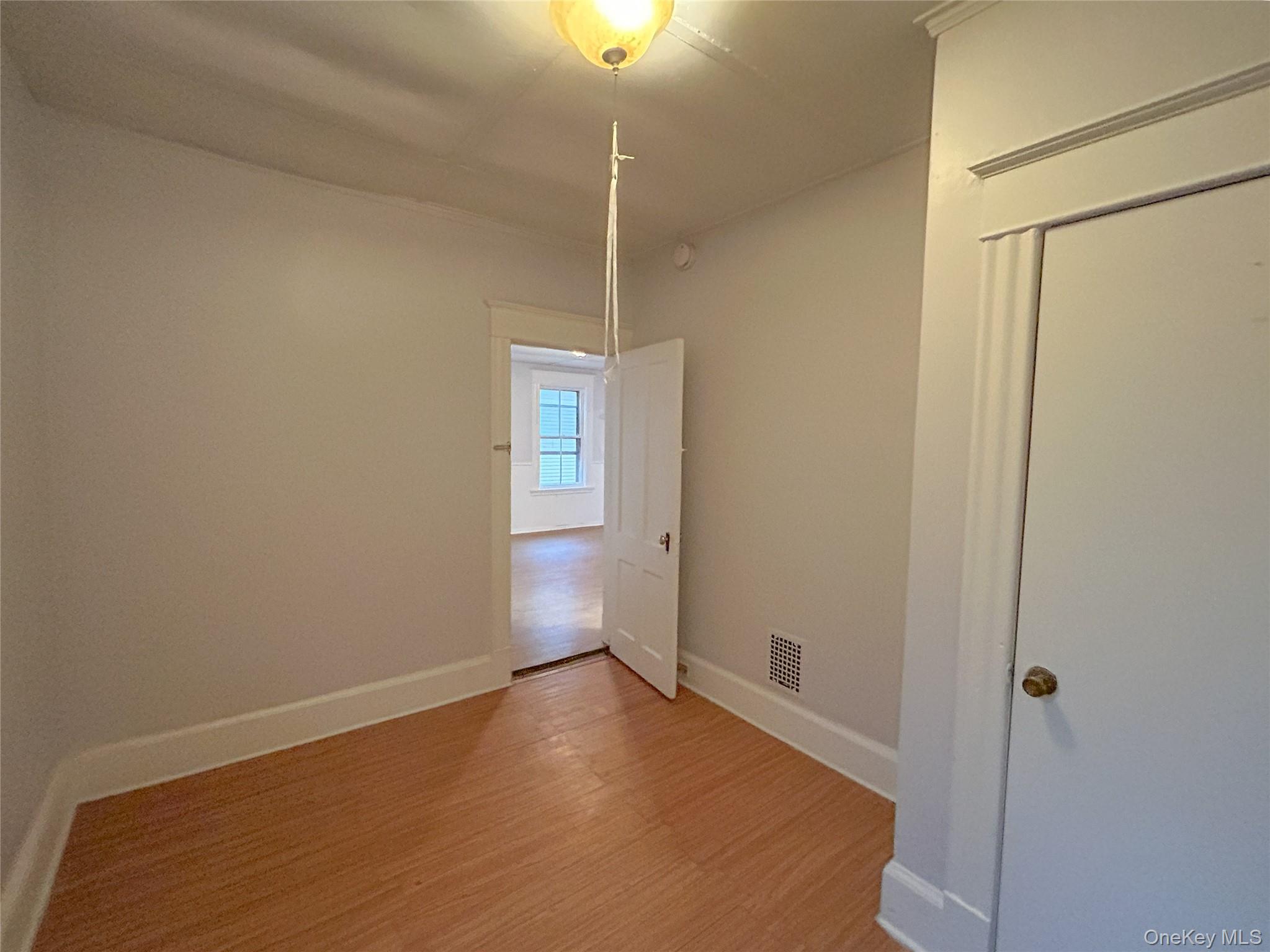 #12 photo, 85 N Hamilton Street, Poughkeepsie , NY 12601