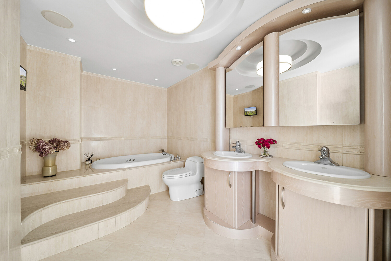 #10 photo, 330 E 38TH Street, マンハッタン Murray Hill , NY 10016