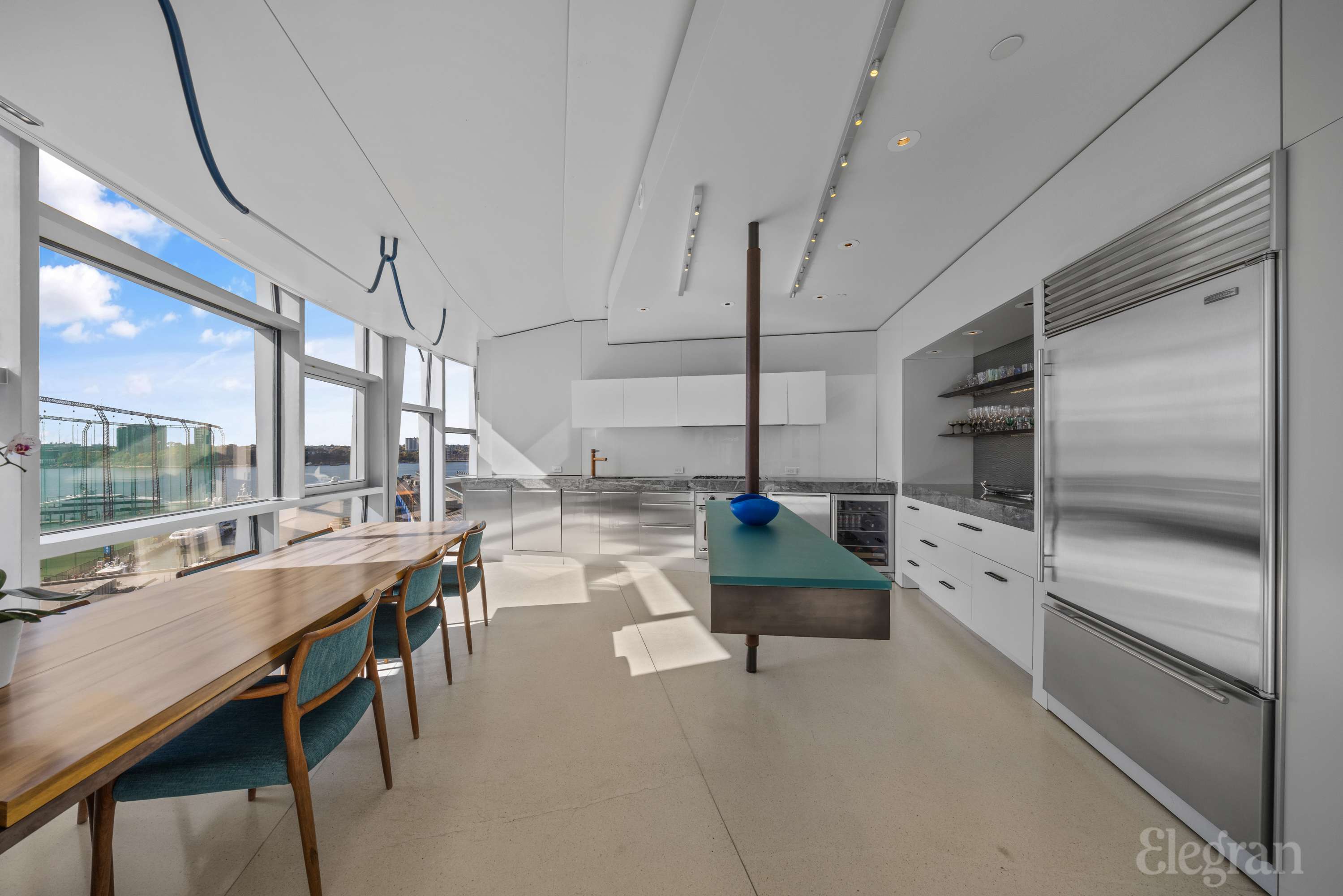 #2 photo, 100 11th Avenue, マンハッタン Chelsea , NY 10011