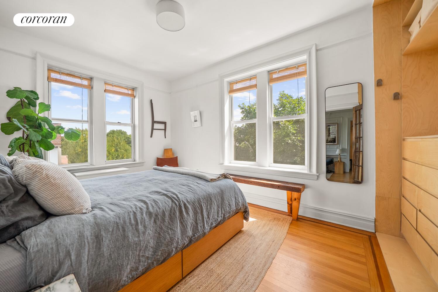 #4 photo, 4002 7TH Avenue, Sunset Park , NY 11232