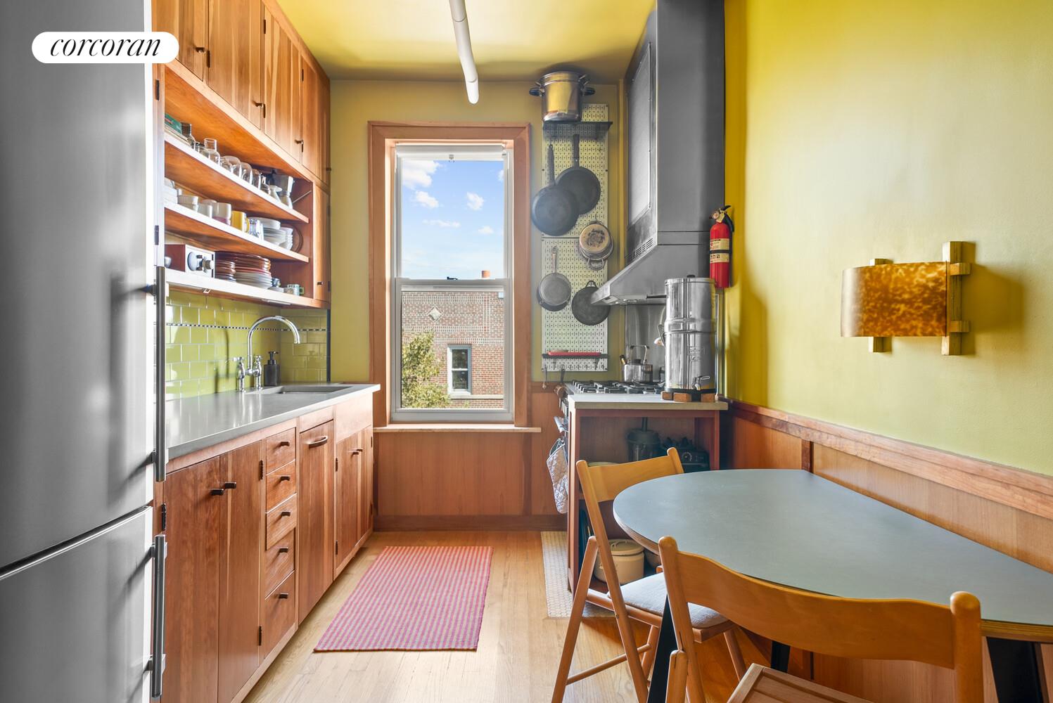 #5 photo, 4002 7TH Avenue, Sunset Park , NY 11232