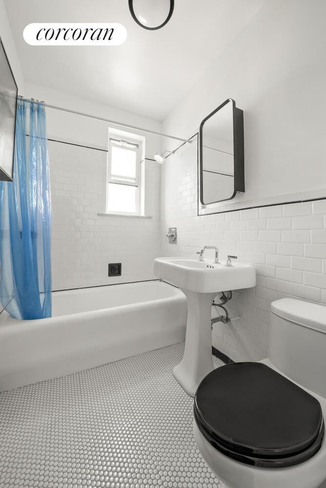 #7 photo, 4002 7TH Avenue, Sunset Park , NY 11232