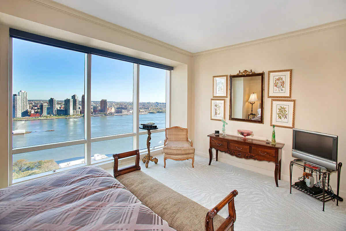 #8 photo, 845 UNITED NATIONS Plaza, マンハッタン Turtle Bay , NY 10017