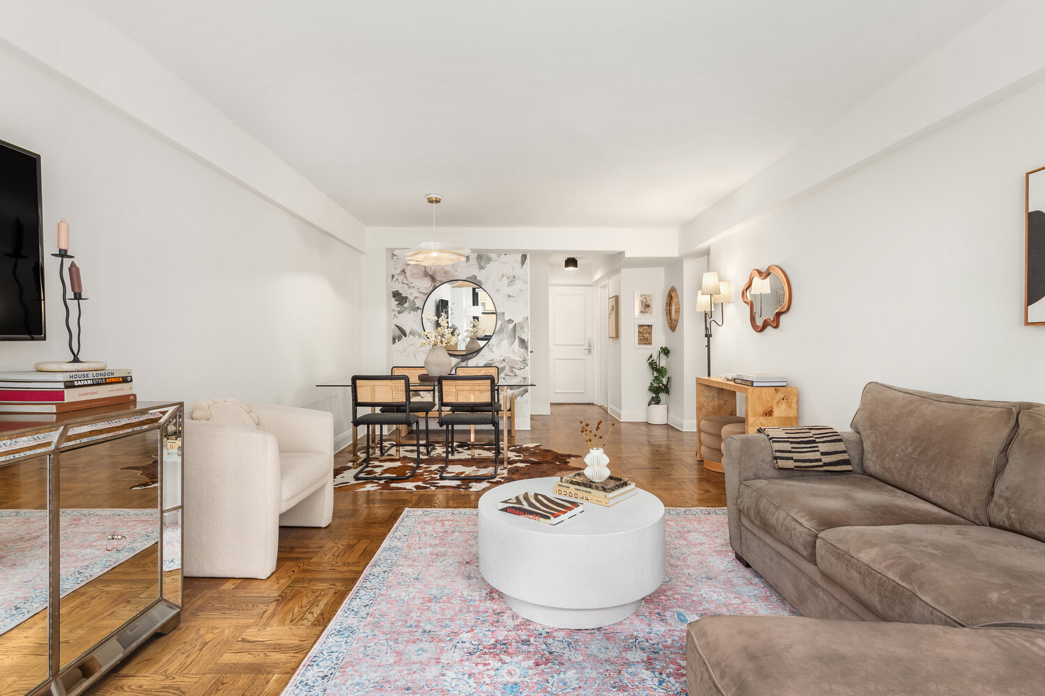 #3 photo, 220 E 67TH Street, マンハッタン Lenox Hill , NY 10065