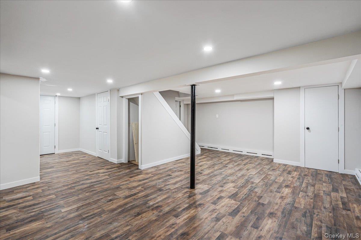 #16 photo, 135 Dietz Street, ナッソー郡 Hempstead , NY 11550