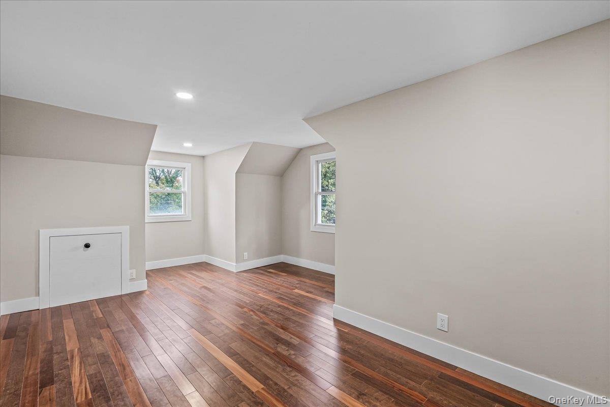 #18 photo, 135 Dietz Street, ナッソー郡 Hempstead , NY 11550