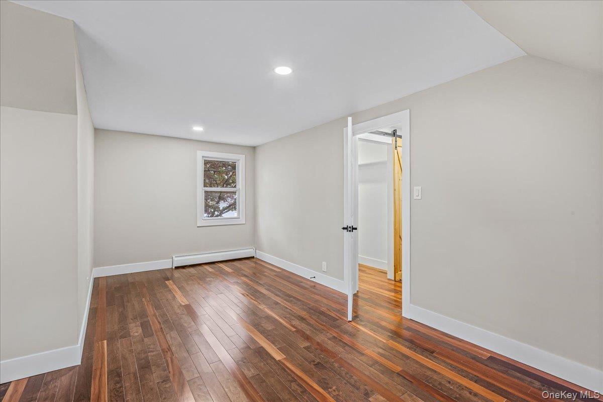 #19 photo, 135 Dietz Street, ナッソー郡 Hempstead , NY 11550