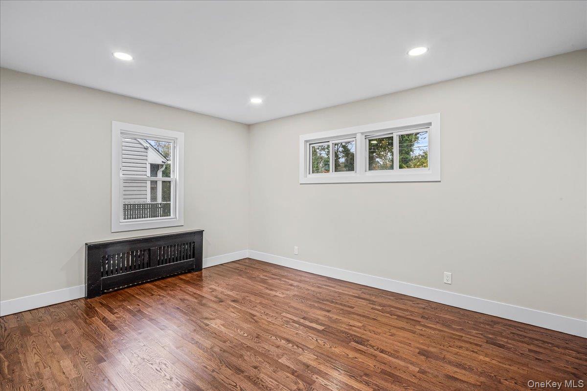 #9 photo, 135 Dietz Street, ナッソー郡 Hempstead , NY 11550