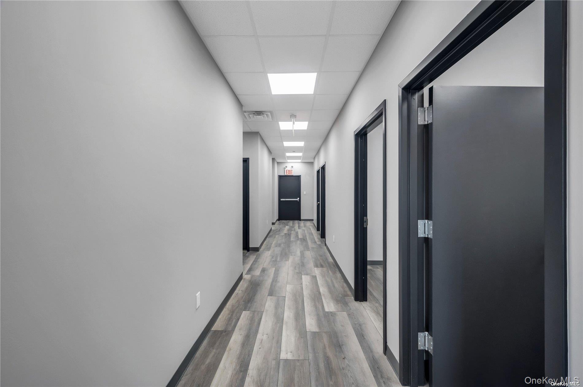 #11 photo, 241 E Shore Road, ナッソー郡 Great Neck , NY 11023