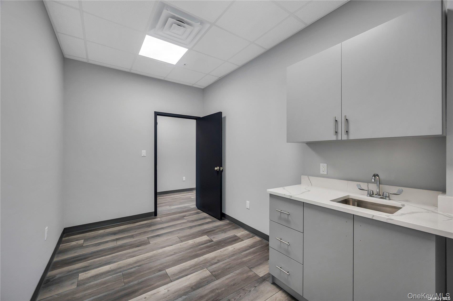 #13 photo, 241 E Shore Road, ナッソー郡 Great Neck , NY 11023