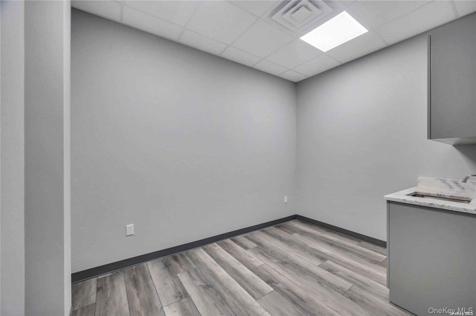 #16 photo, 241 E Shore Road, ナッソー郡 Great Neck , NY 11023