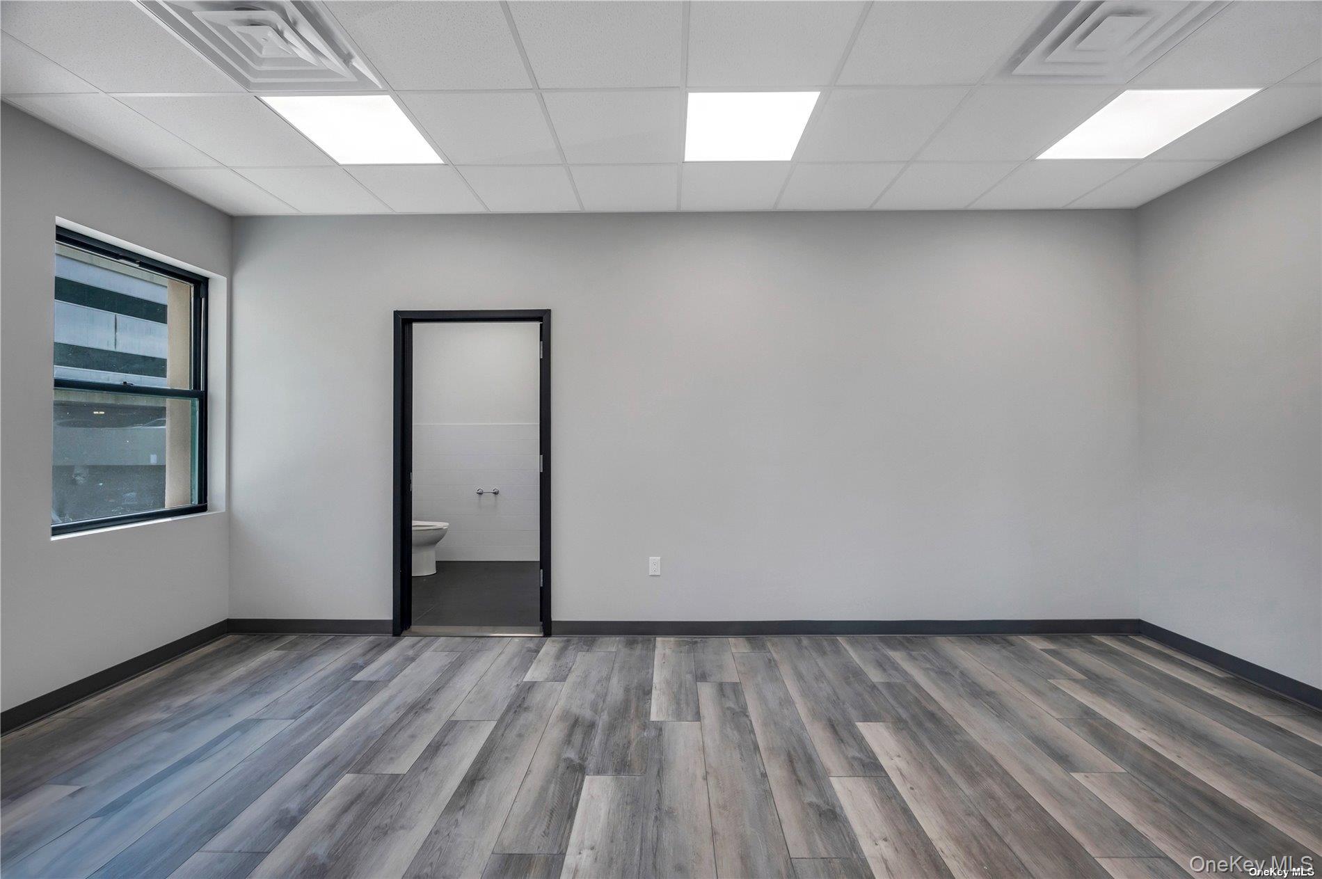 #7 photo, 241 E Shore Road, ナッソー郡 Great Neck , NY 11023