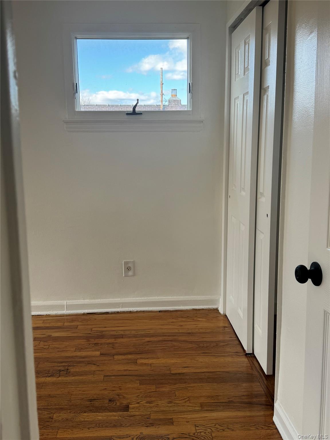 #10 photo, 1574 Paulding Avenue, Bronx , NY 10462