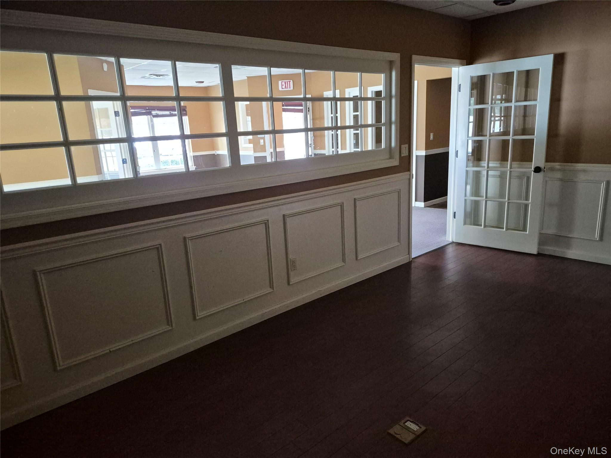 #11 photo, 2395 Ocean Avenue, サフォーク郡 Ronkonkoma , NY 11779