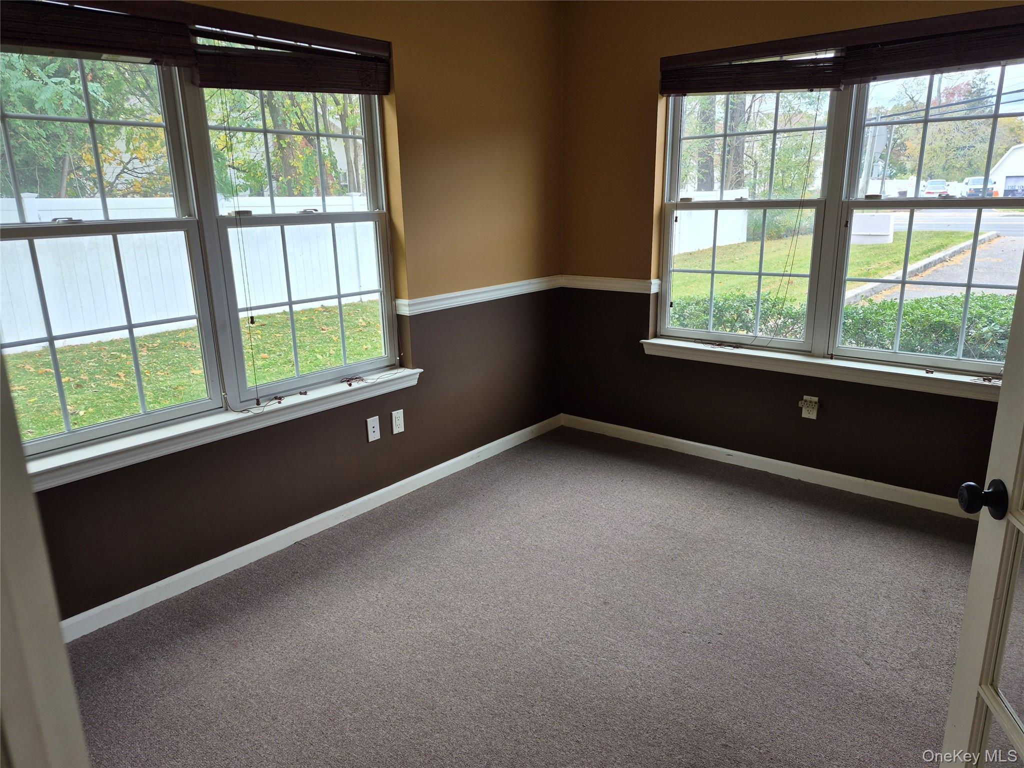 #12 photo, 2395 Ocean Avenue, サフォーク郡 Ronkonkoma , NY 11779