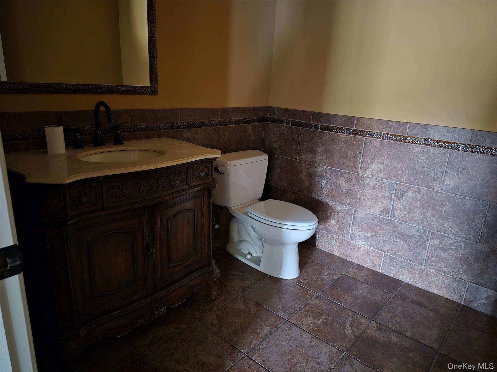 #16 photo, 2395 Ocean Avenue, サフォーク郡 Ronkonkoma , NY 11779