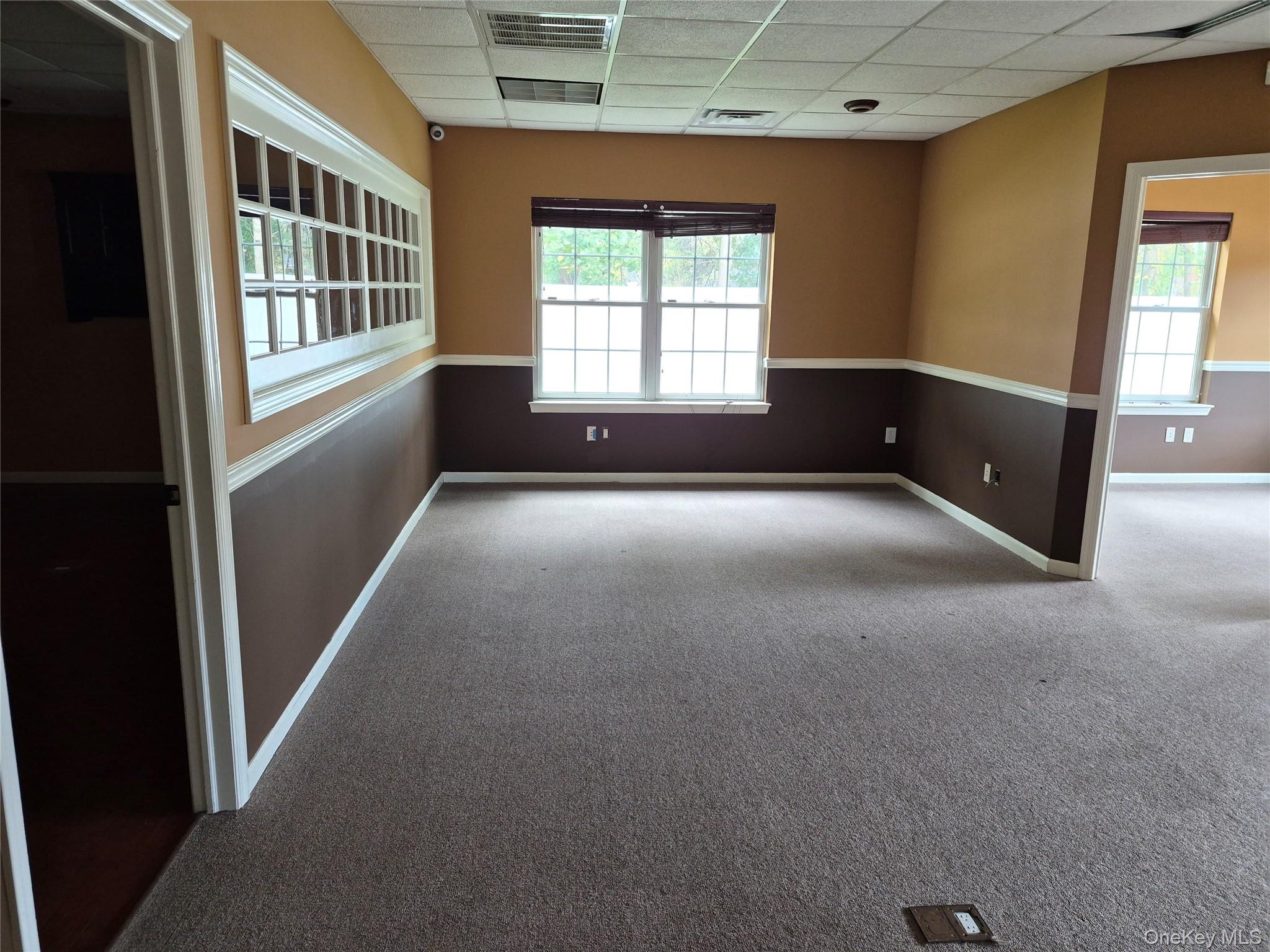 #8 photo, 2395 Ocean Avenue, サフォーク郡 Ronkonkoma , NY 11779