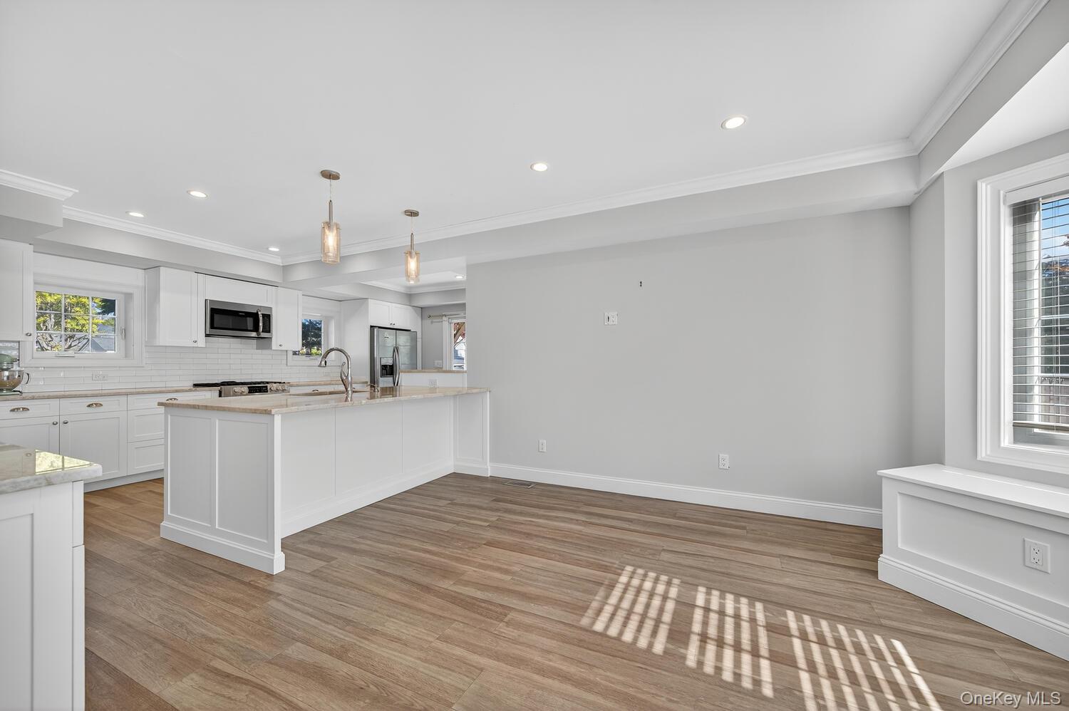 #13 photo, 47 South 6th, ナッソー郡 Locust Valley , NY 11560